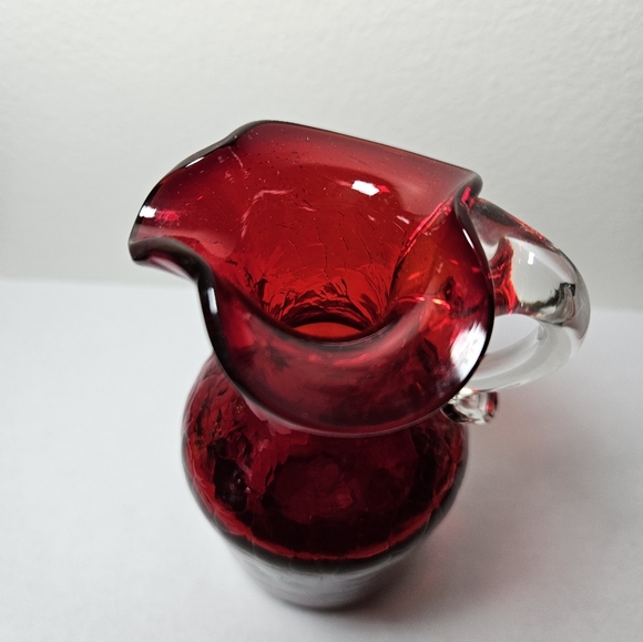 VTG Red Crackle Glass Vase Pitcher Blown Glass, Applied Handle 5" - Picture 2 of 8